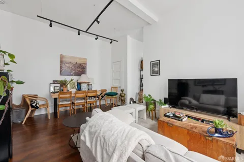 $2,995,000 | 3320 22nd Street, San Francisco, CA 94110