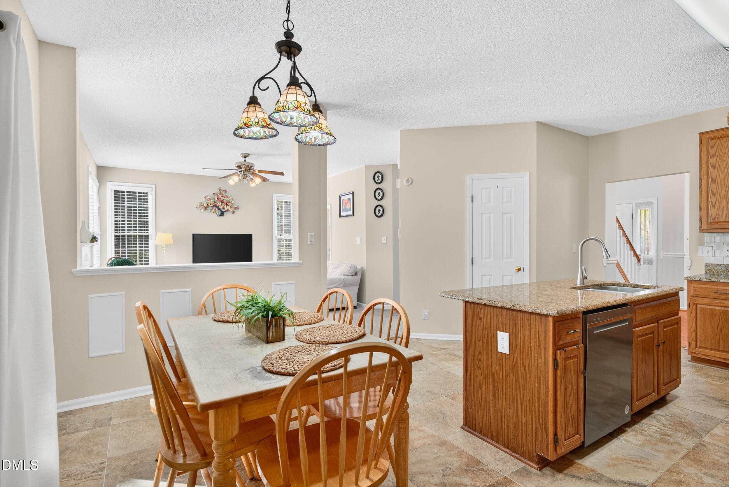 105 Point Harbor Drive Cary, NC 27519 - Photo 10 of 39 27_016_dsc09317