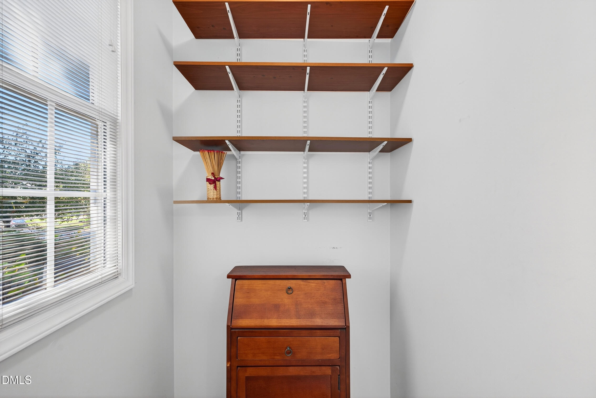 105 Point Harbor Drive Cary, NC 27519 - Photo 14 of 39 34_028_dsc09370