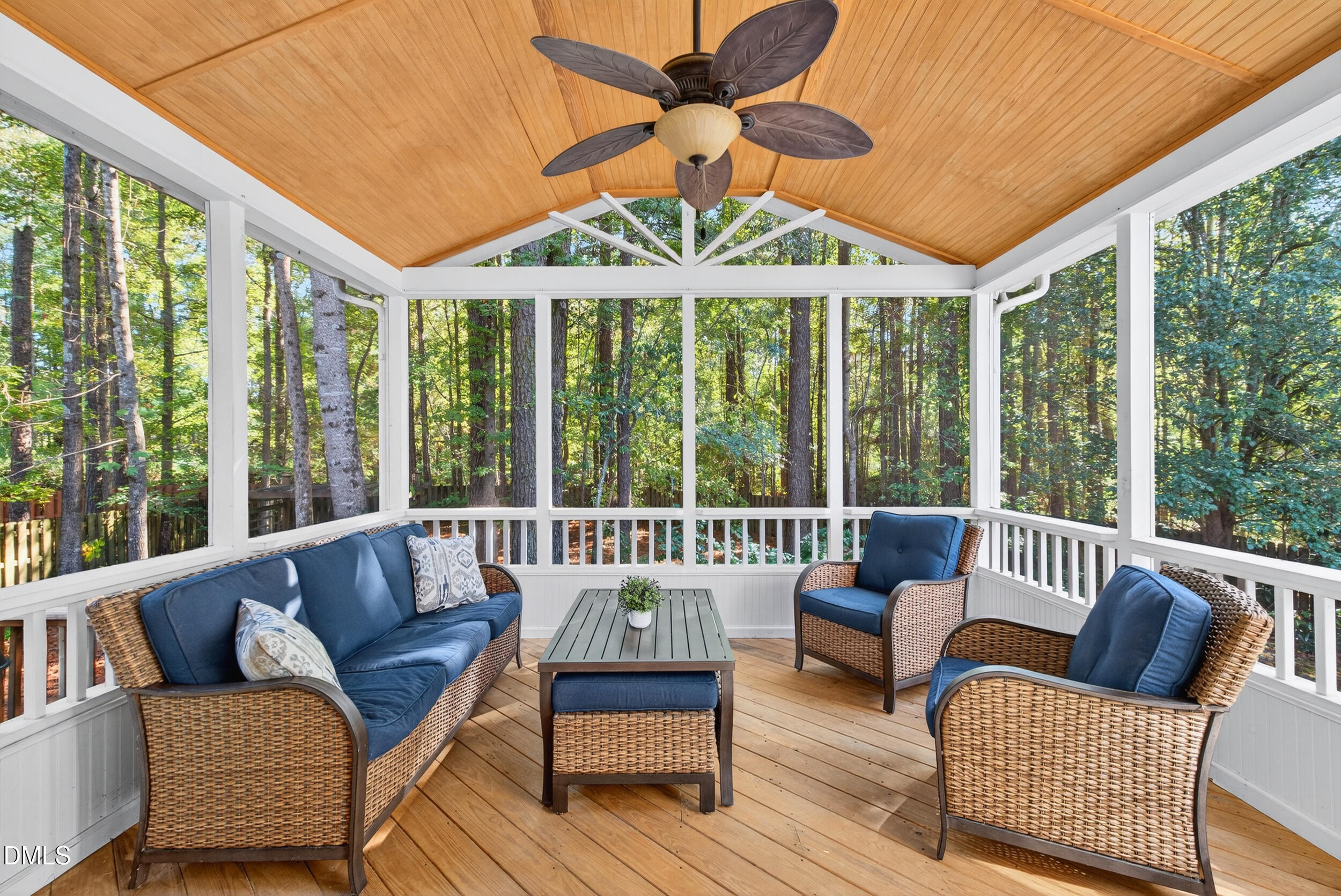 105 Point Harbor Drive Cary, NC 27519 - Photo 32 of 39 50_021_dsc09343