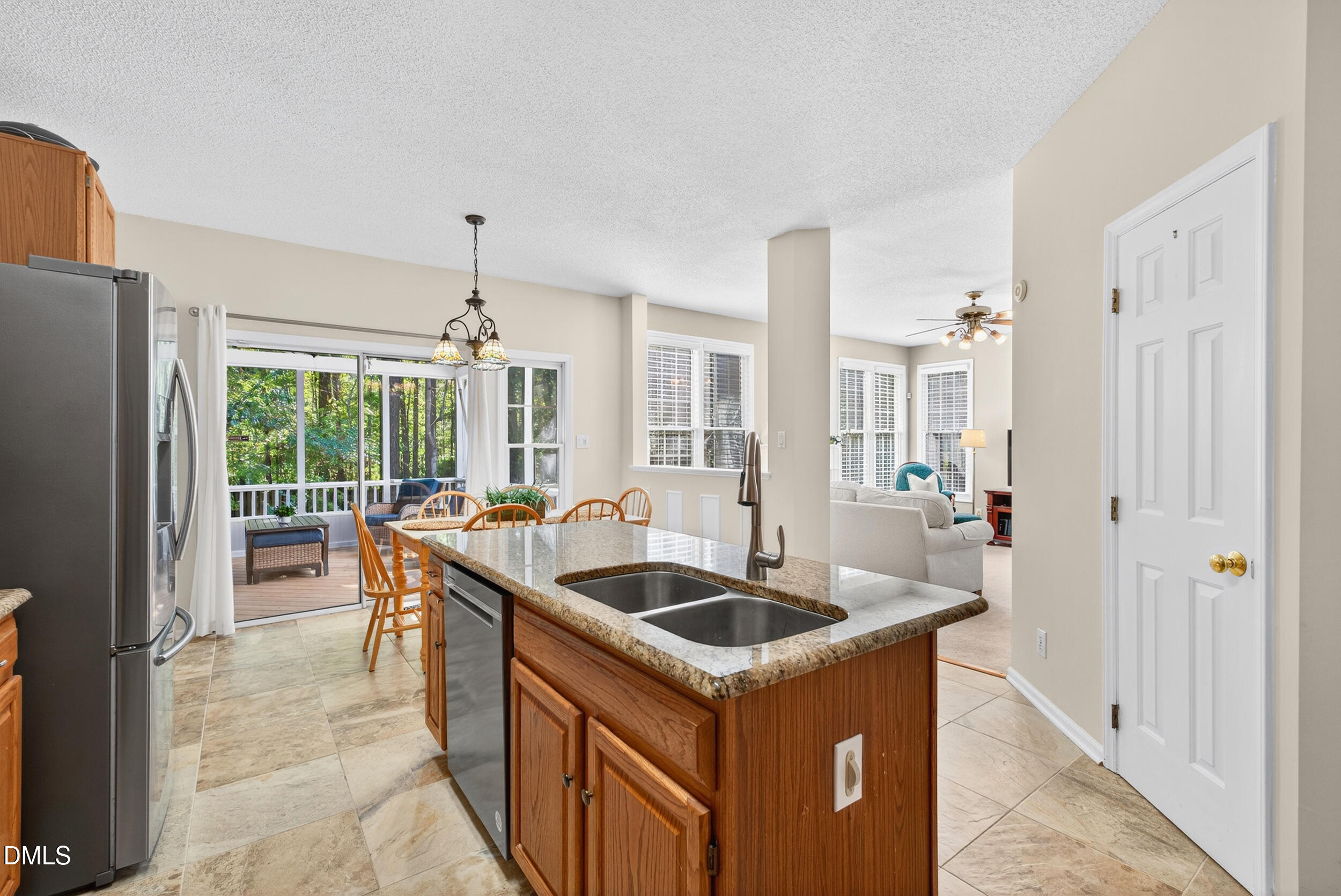 105 Point Harbor Drive Cary, NC 27519 - Photo 7 of 39 24_023_dsc09353-edit