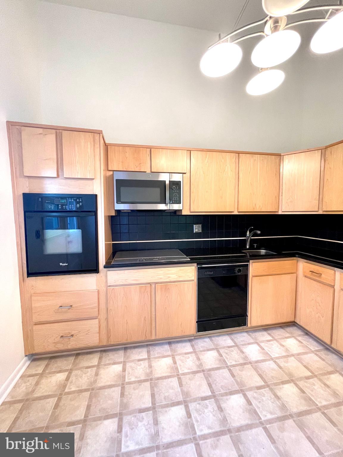 1212 Dulaney Valley Road Towson, MD 21286 - Photo 15 of 61