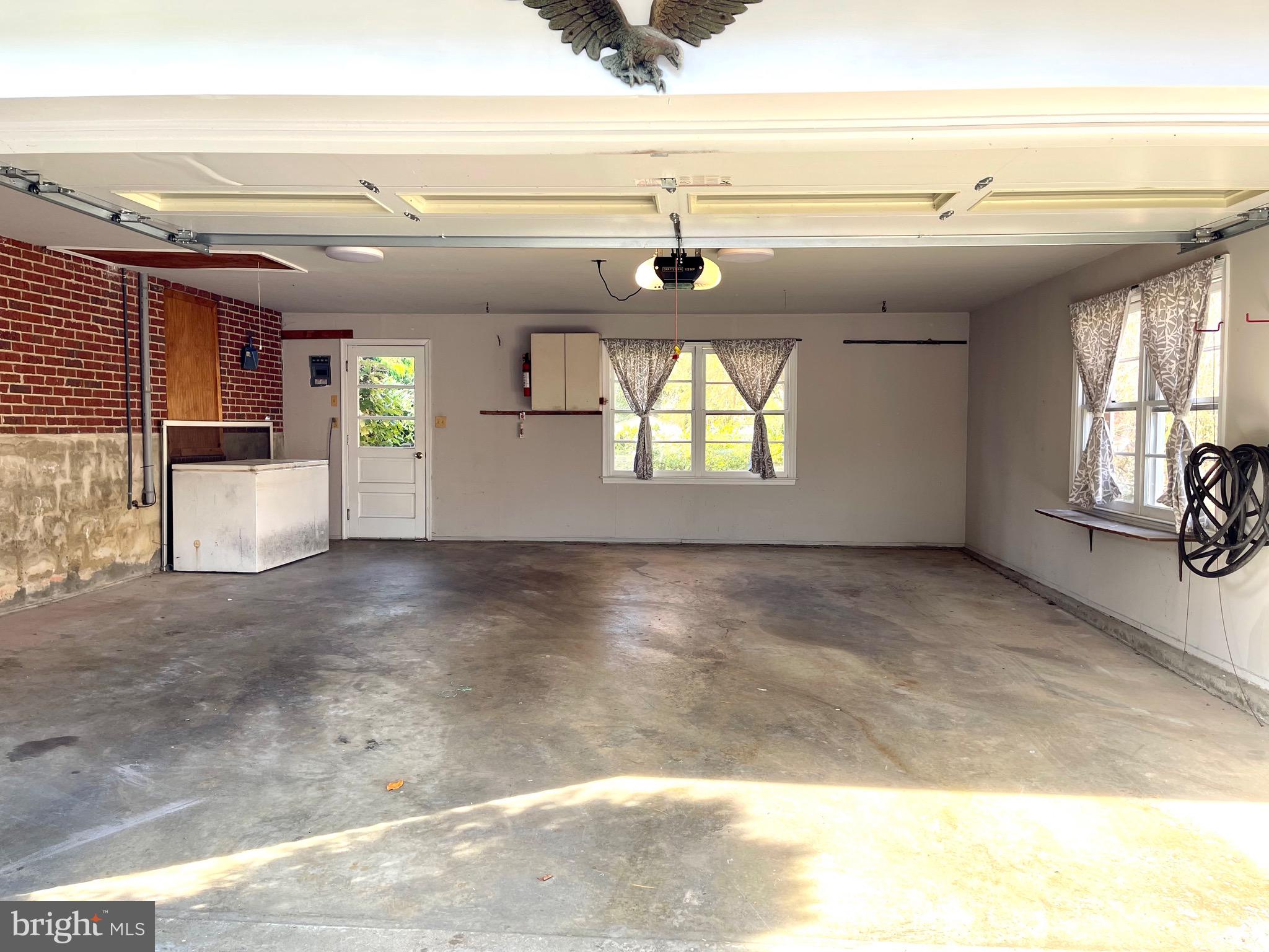 1212 Dulaney Valley Road Towson, MD 21286 - Photo 38 of 61 2 Car Garage