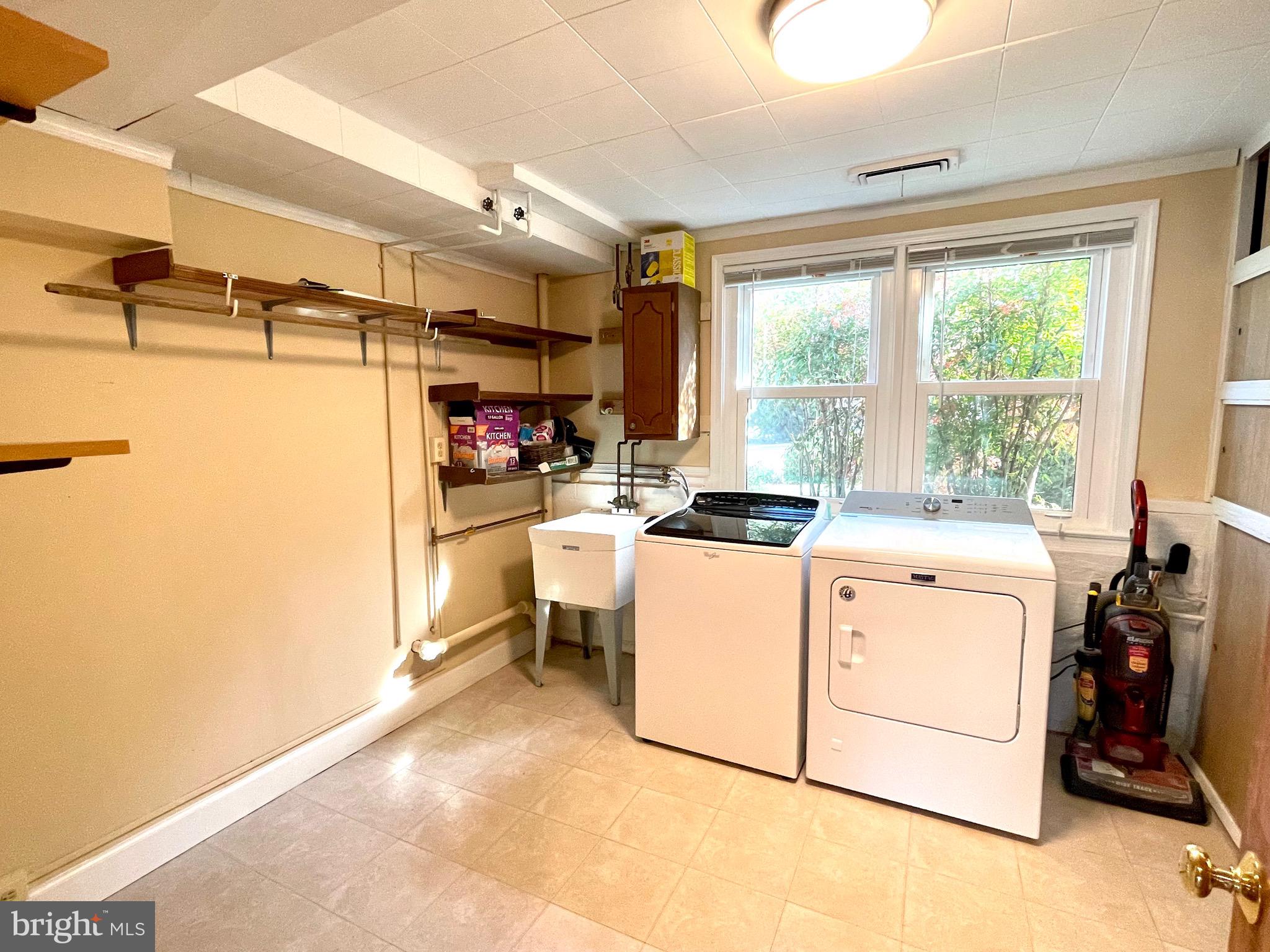 1212 Dulaney Valley Road Towson, MD 21286 - Photo 39 of 61 Laundry on Club Level