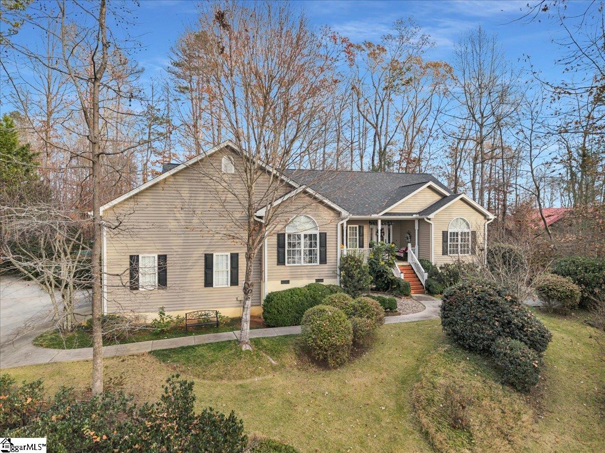 121 Sunset Bay Boulevard Seneca, SC 29672 - Photo 1 of 35