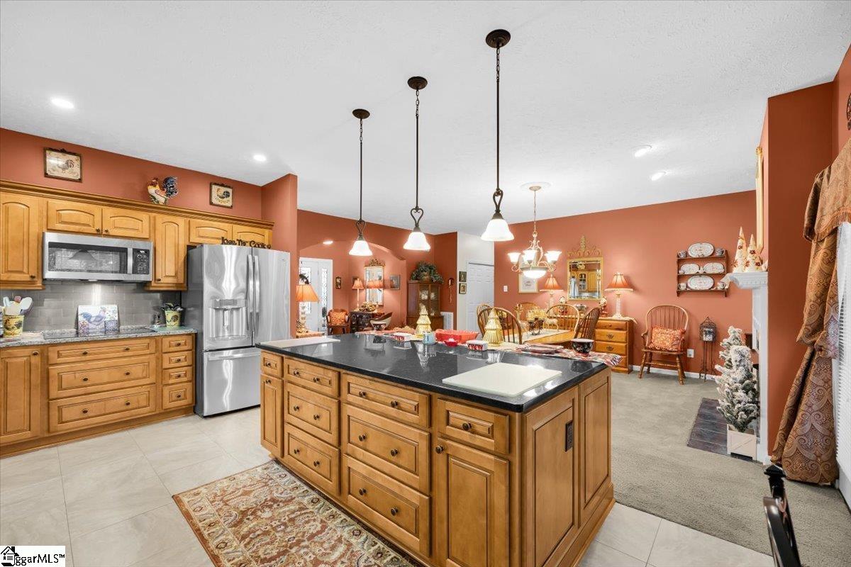 121 Sunset Bay Boulevard Seneca, SC 29672 - Photo 10 of 35