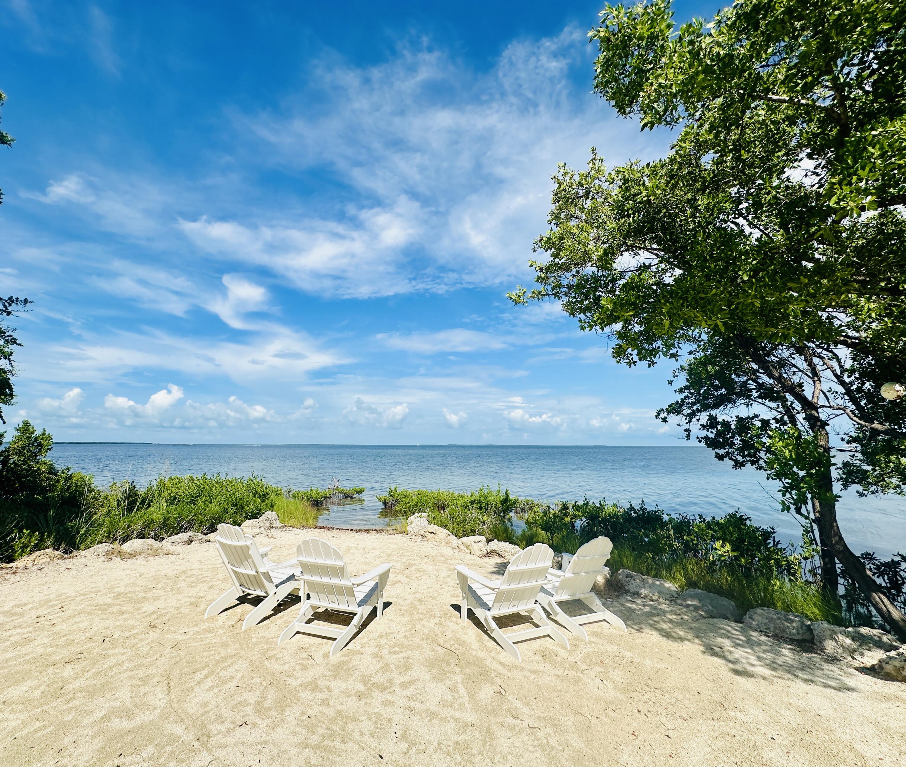 88500 Overseas Highway, Unit 419 Islamorada, FL 33036 - Photo 3 of 22 IMG_3963