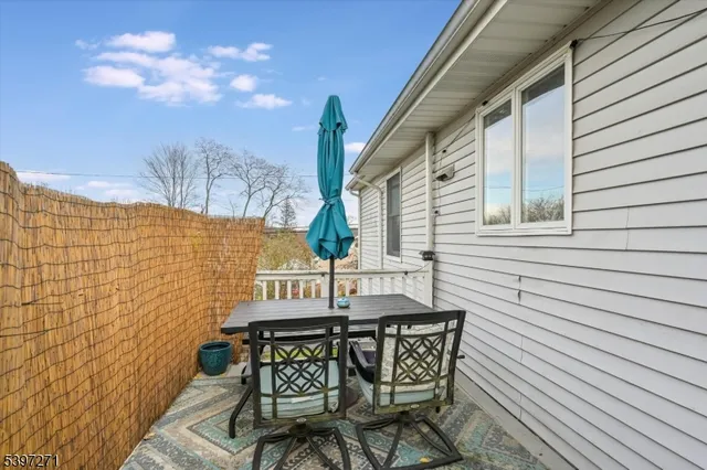 $435,000 | 19 Pearl Street, Bloomingdale, NJ 07403