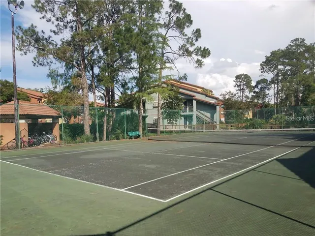 $1,300 | 5120 Conroy Road, Unit 15, Orlando, FL 32811