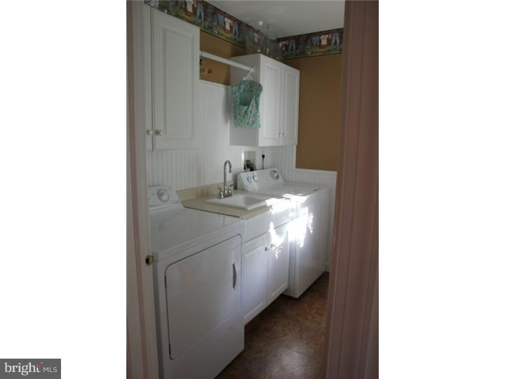 315 Chairville Road Southampton, NJ 08088 - Photo 15 of 20 Laundry Room