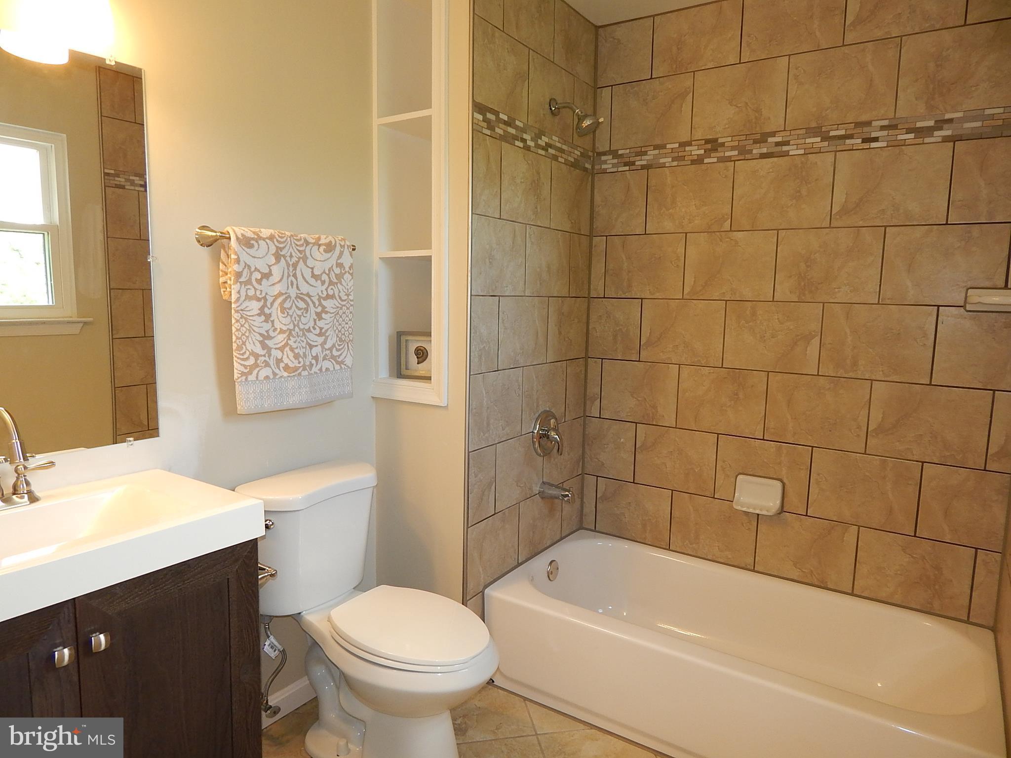 418 Rachaels Way Prince Frederick, MD 20678 - Photo 8 of 23 Bath (Master)