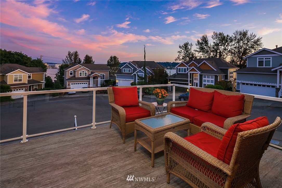 2716 Williams Avenue North Renton, WA 98056 - Photo 14 of 38 a outdoor space with furniture
