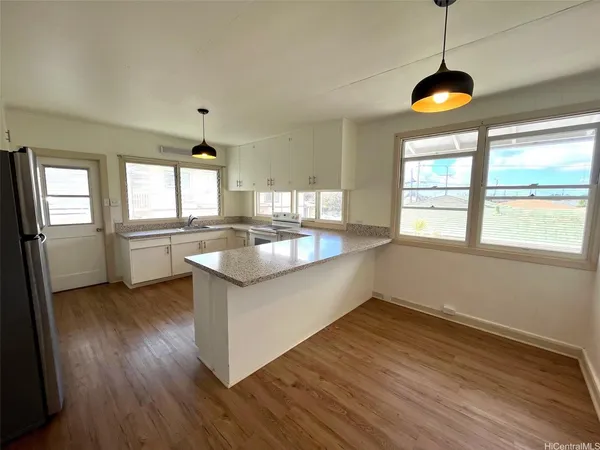 $3,000 | 1611 Ua Drive, Honolulu, HI 96816