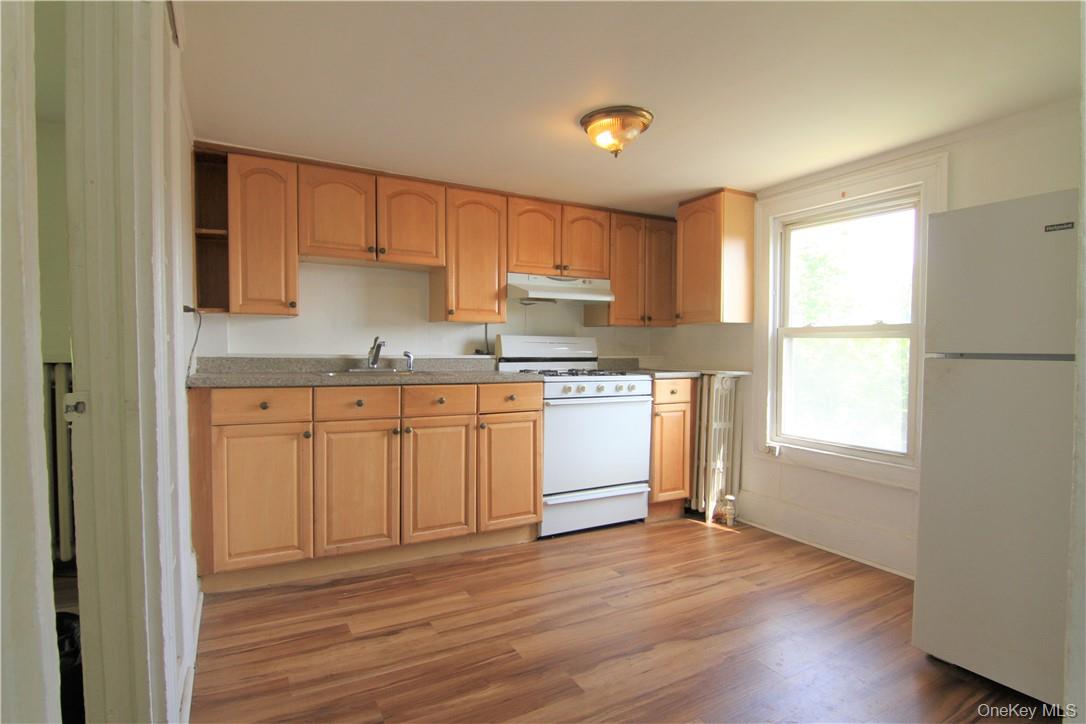 119 High Street, Unit 3 Peekskill, NY 10566 - Photo 6 of 17