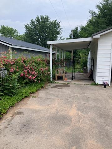 6620 Potter Road Bear Lake, MI 49614 - Photo 12 of 18 m driveway