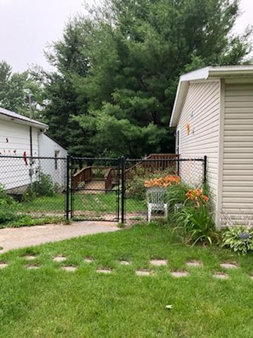 6620 Potter Road Bear Lake, MI 49614 - Photo 13 of 18 m fence