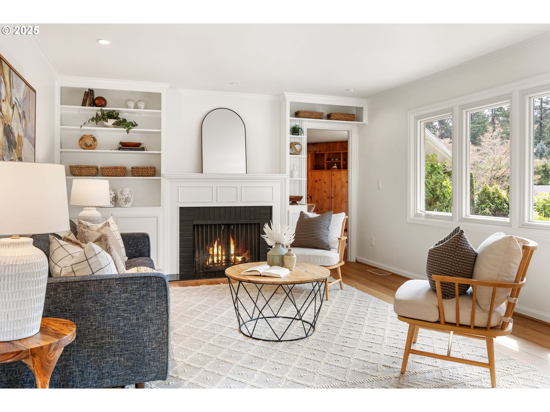 2329 Southwest Mitchell Street Portland, OR 97239 - Photo 9 of 48 Gallery Image 9