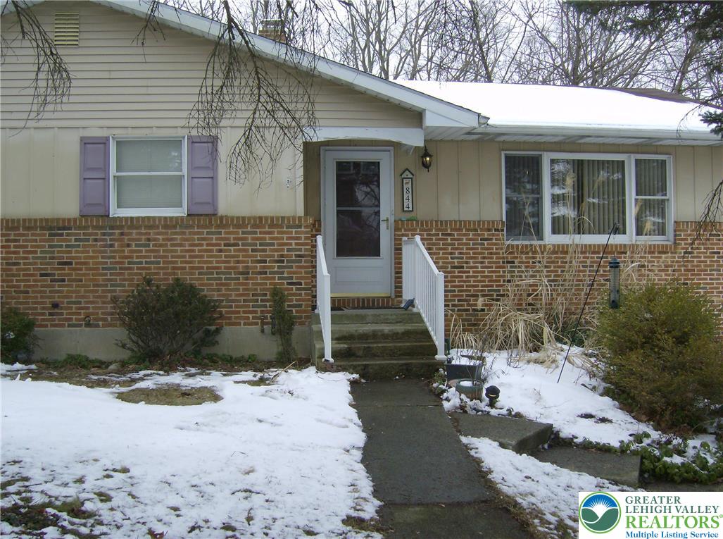 844 Weil Street Bethlehem, PA 18015 - Photo 16 of 19 a front view of a house