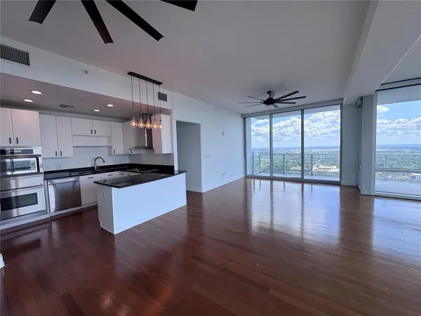 $6,600 | 150 East Robinson Street, Unit 3301, Orlando, FL 32801