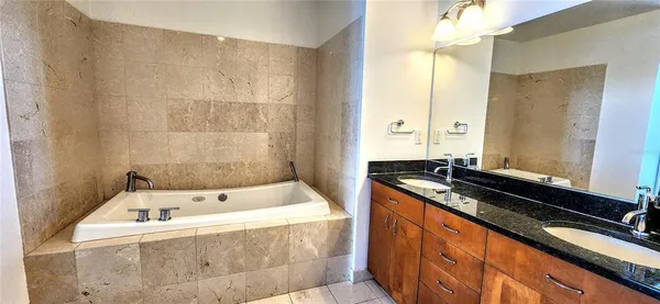 $6,600 | 150 East Robinson Street, Unit 3301, Orlando, FL 32801