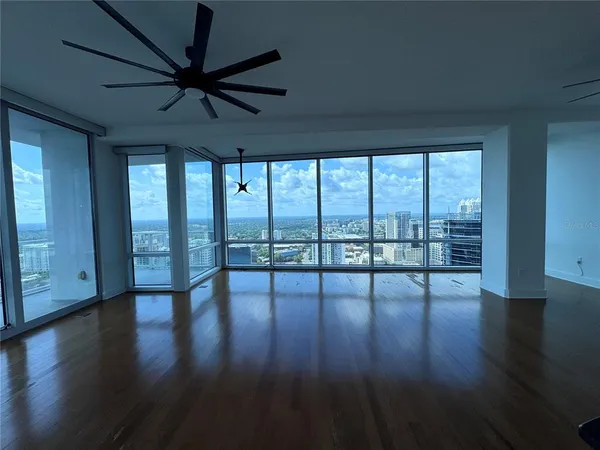 $6,600 | 150 East Robinson Street, Unit 3301, Orlando, FL 32801