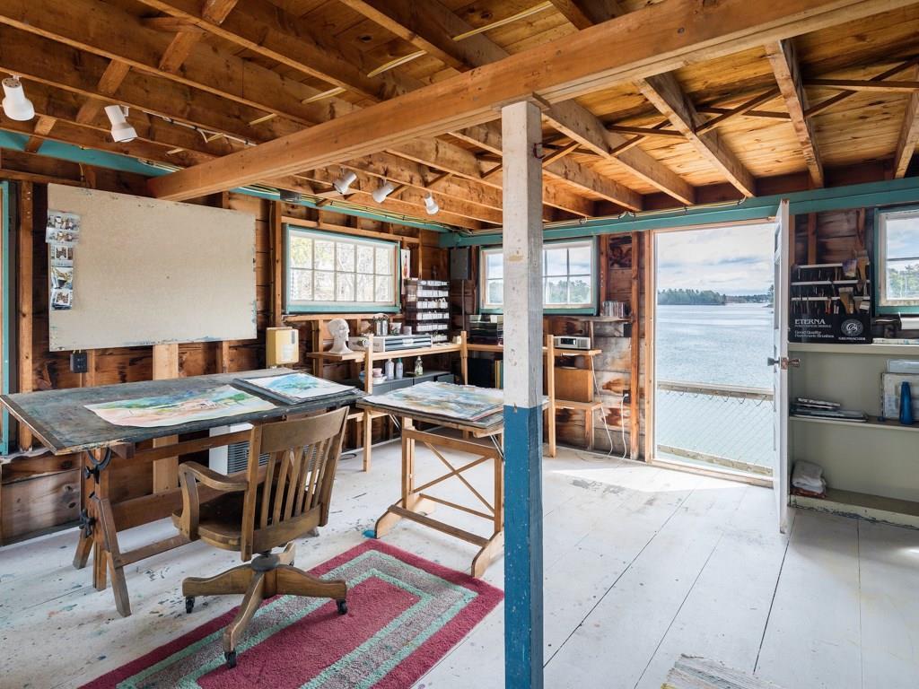 697 Gurnet Road Brunswick, ME 04011 - Photo 16 of 34 Studio #1 interior.