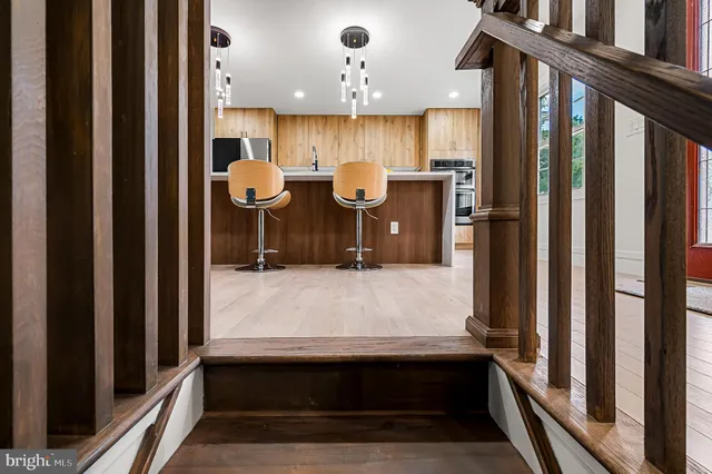 a view of living room kitchen