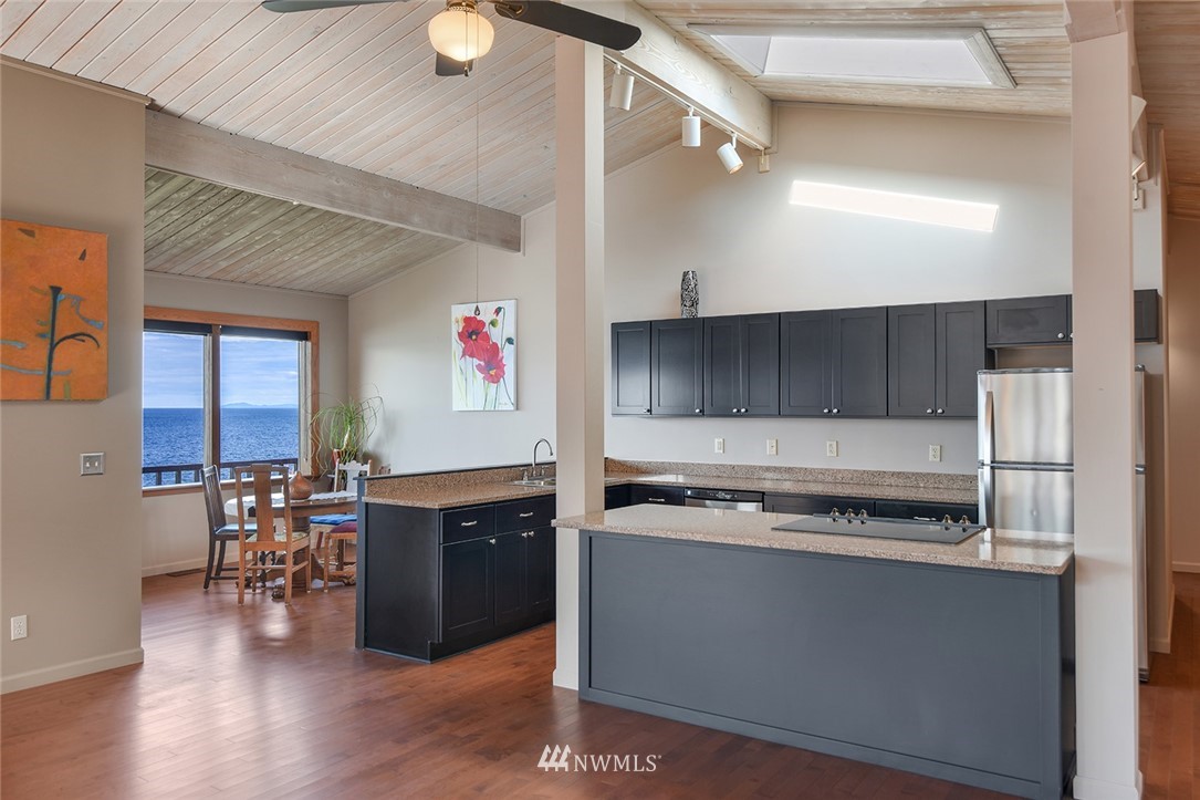 141 Victoria Loop Port Townsend, WA 98368 - Photo 7 of 31 Gallery Image 7