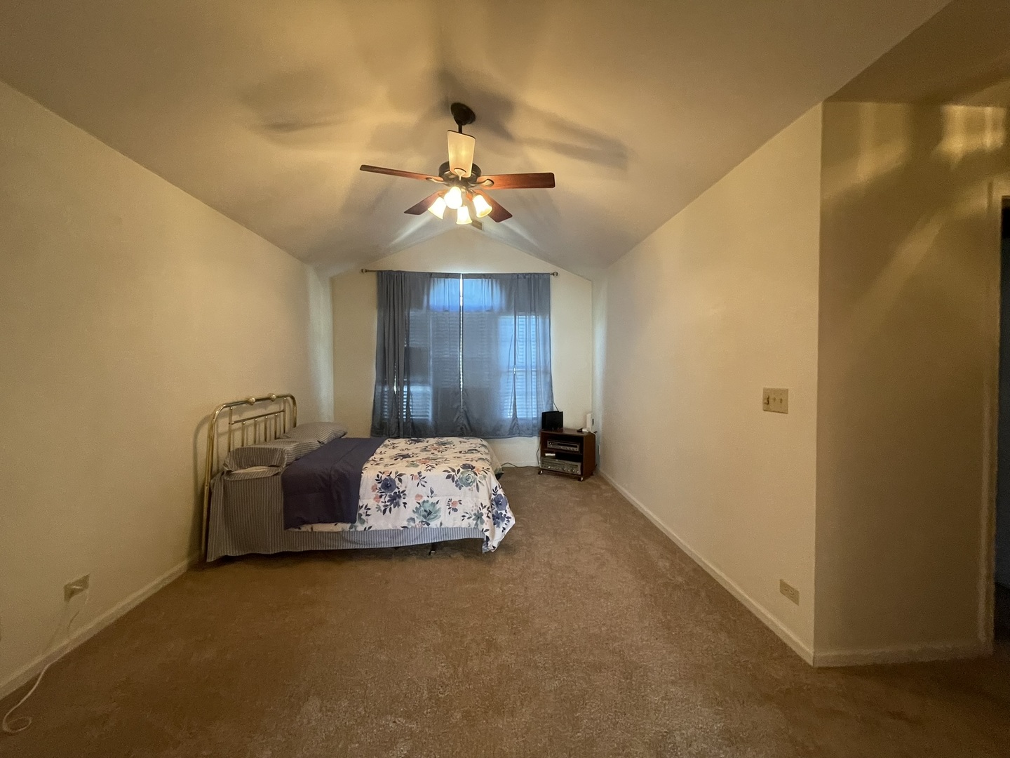 2043 Peach Tree Lane Algonquin, IL 60102 - Photo 12 of 19 a bed room with furniture and chandelier