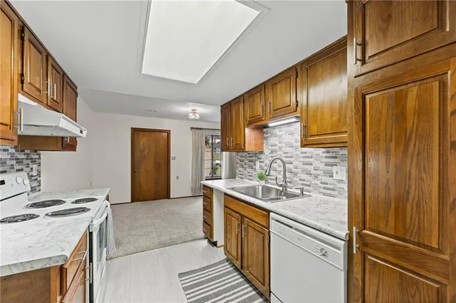 $145,000 | 503 North Jenkins Boulevard, Raymore, MO 64083