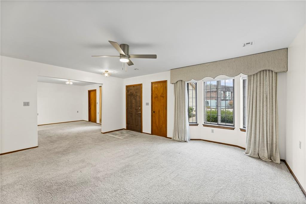 503 North Jenkins Boulevard Raymore, MO 64083 - Photo 6 of 25