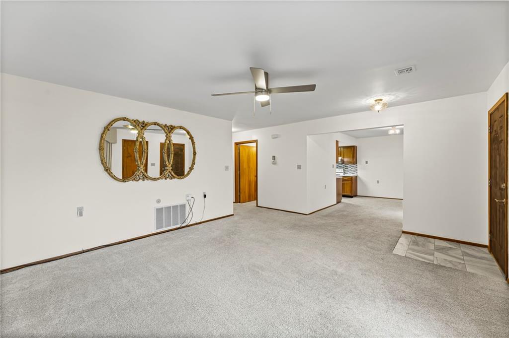 503 North Jenkins Boulevard Raymore, MO 64083 - Photo 7 of 25