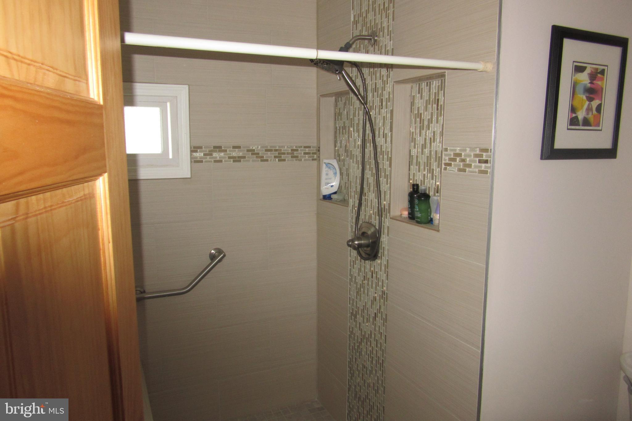 233 Trenton Road Fairless Hills, PA 19030 - Photo 14 of 23 Gallery Image 14