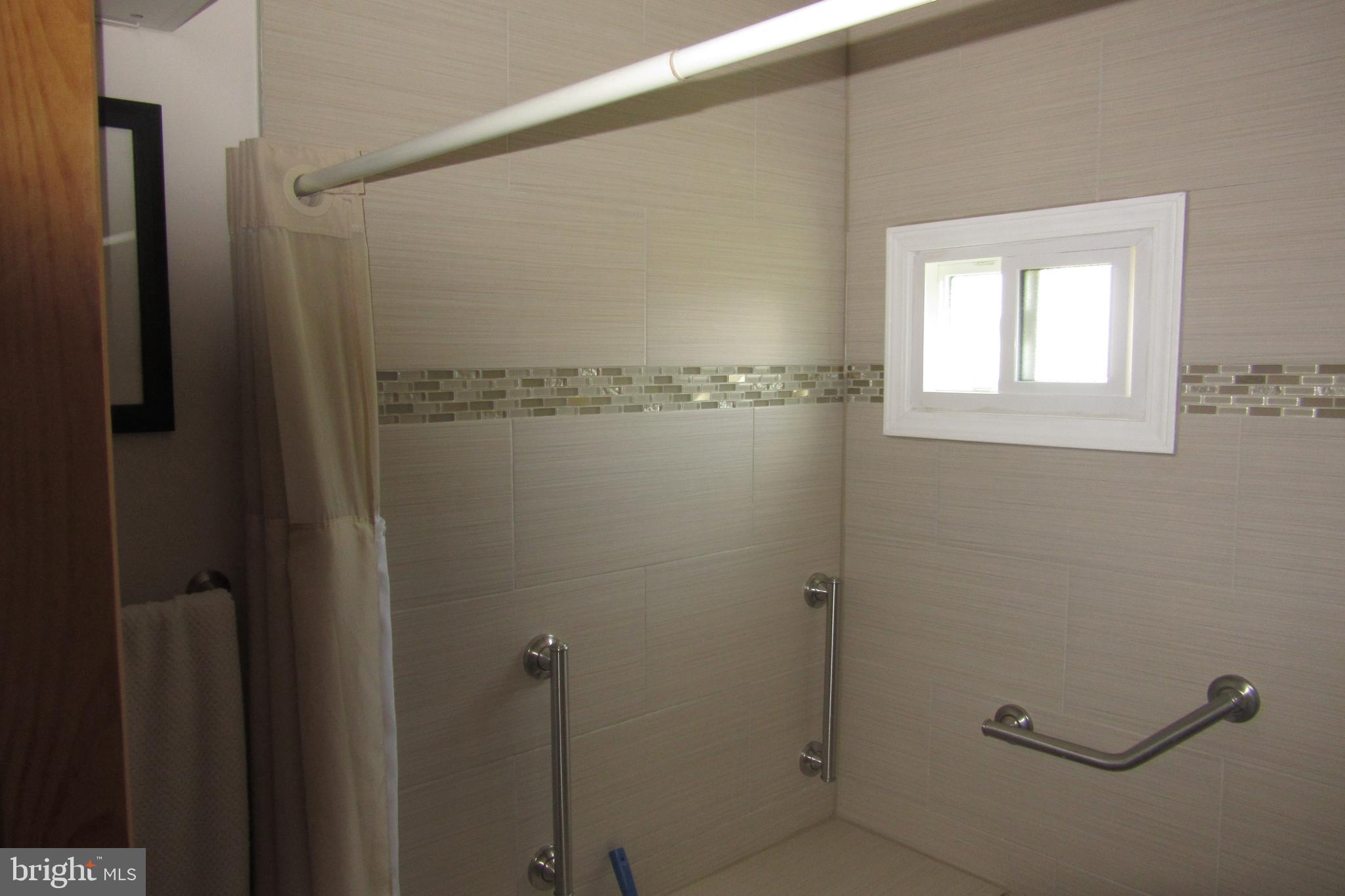 233 Trenton Road Fairless Hills, PA 19030 - Photo 15 of 23 Gallery Image 15