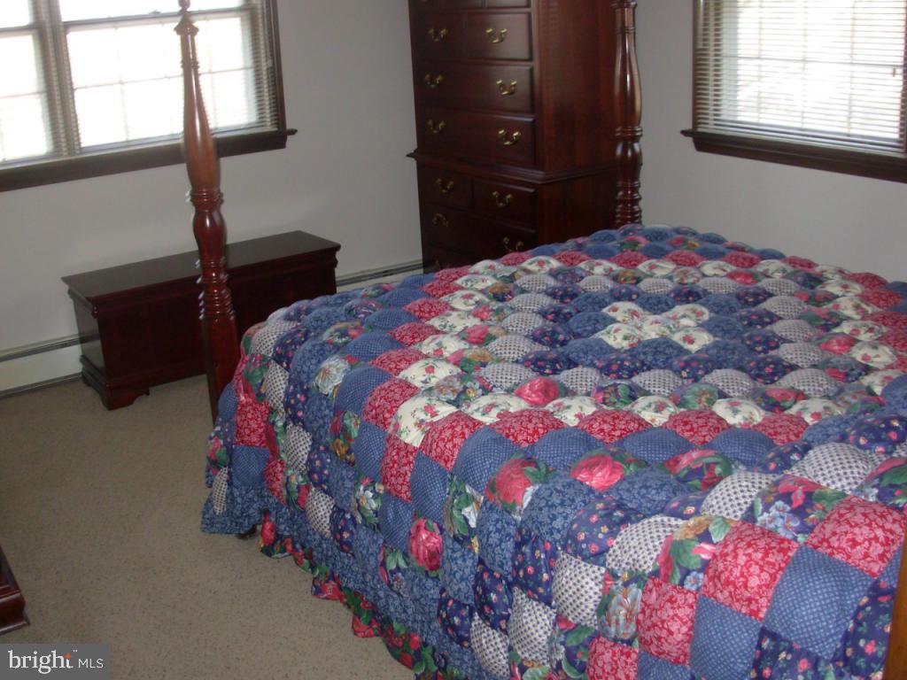 572 Hi View Drive Lititz, PA 17543 - Photo 13 of 19 Gallery Image 13
