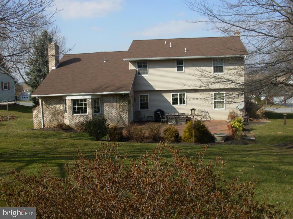 572 Hi View Drive Lititz, PA 17543 - Photo 18 of 19 Gallery Image 18
