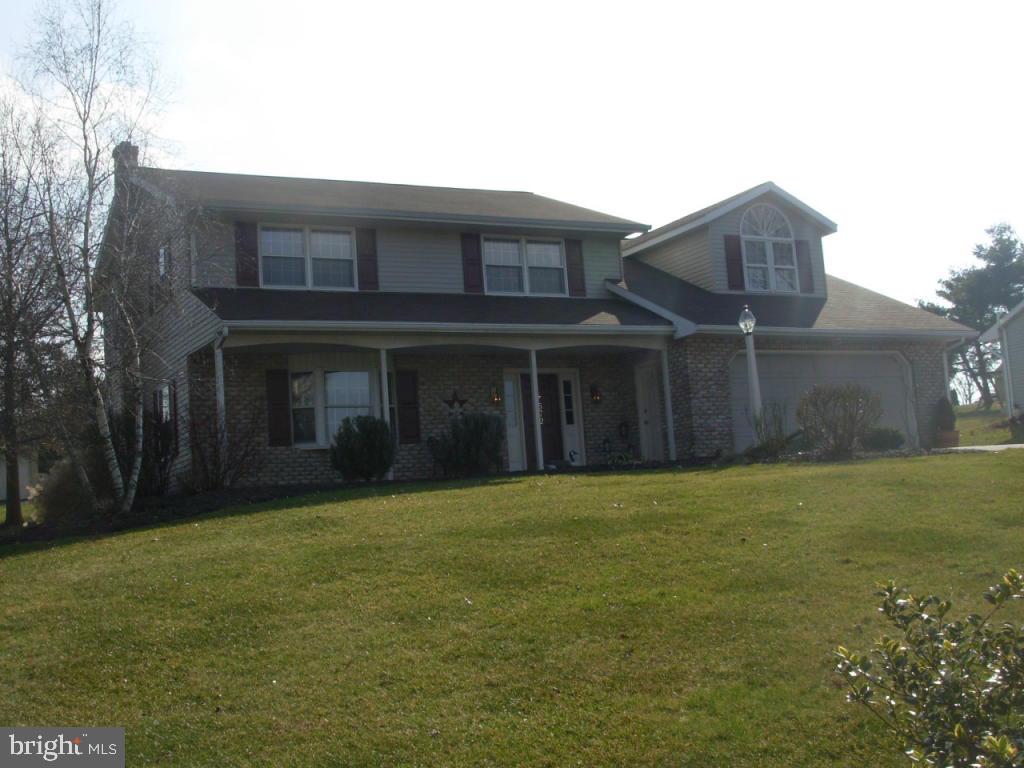 572 Hi View Drive Lititz, PA 17543 - Photo 2 of 19 Gallery Image 2