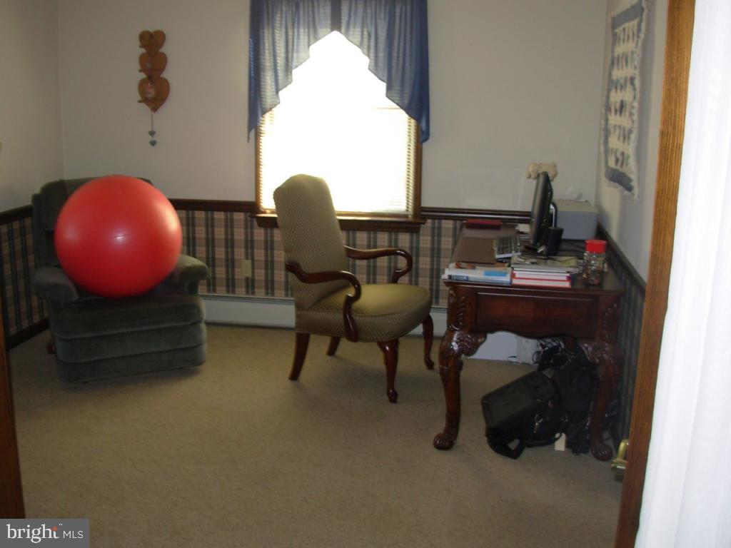572 Hi View Drive Lititz, PA 17543 - Photo 8 of 19 Gallery Image 8