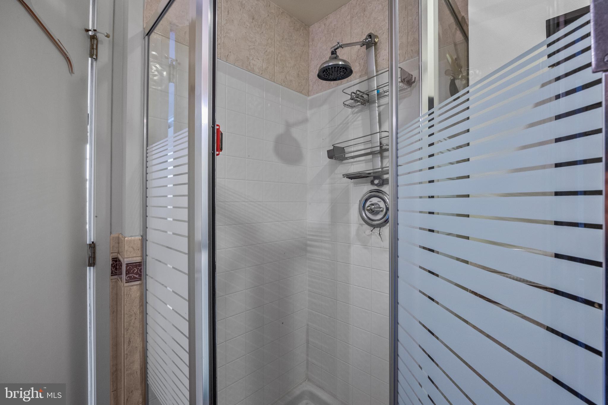 2135 Walnut Street, Unit 1202 Philadelphia, PA 19103 - Photo 19 of 36