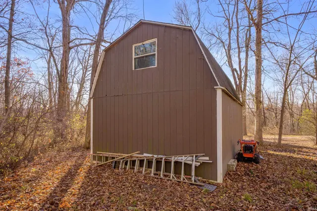 $750,000 | 3798 County Rd S 100 West, Hartford City, IN 47348