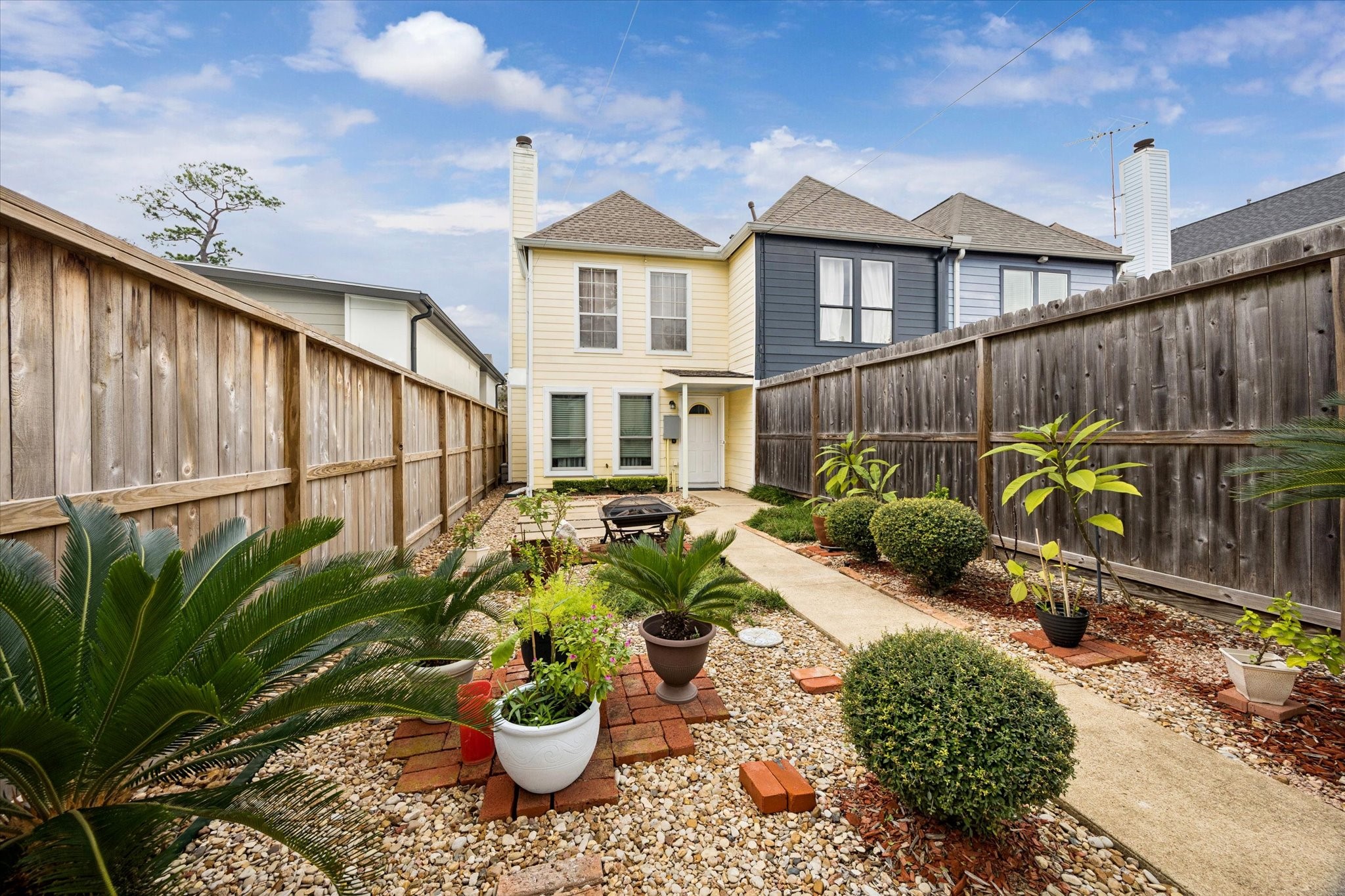 926 Rutland Street Houston, TX 77008 - Photo 4 of 15