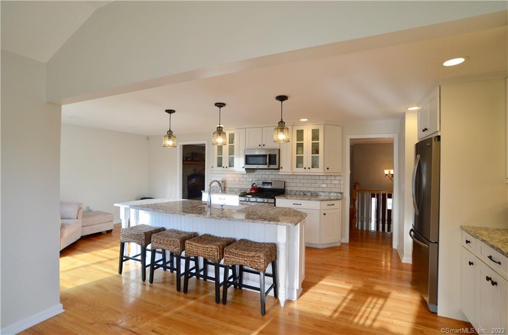 77 Farm Hill Road Wallingford, CT 06492 - Photo 1 of 1 Gallery Image 1