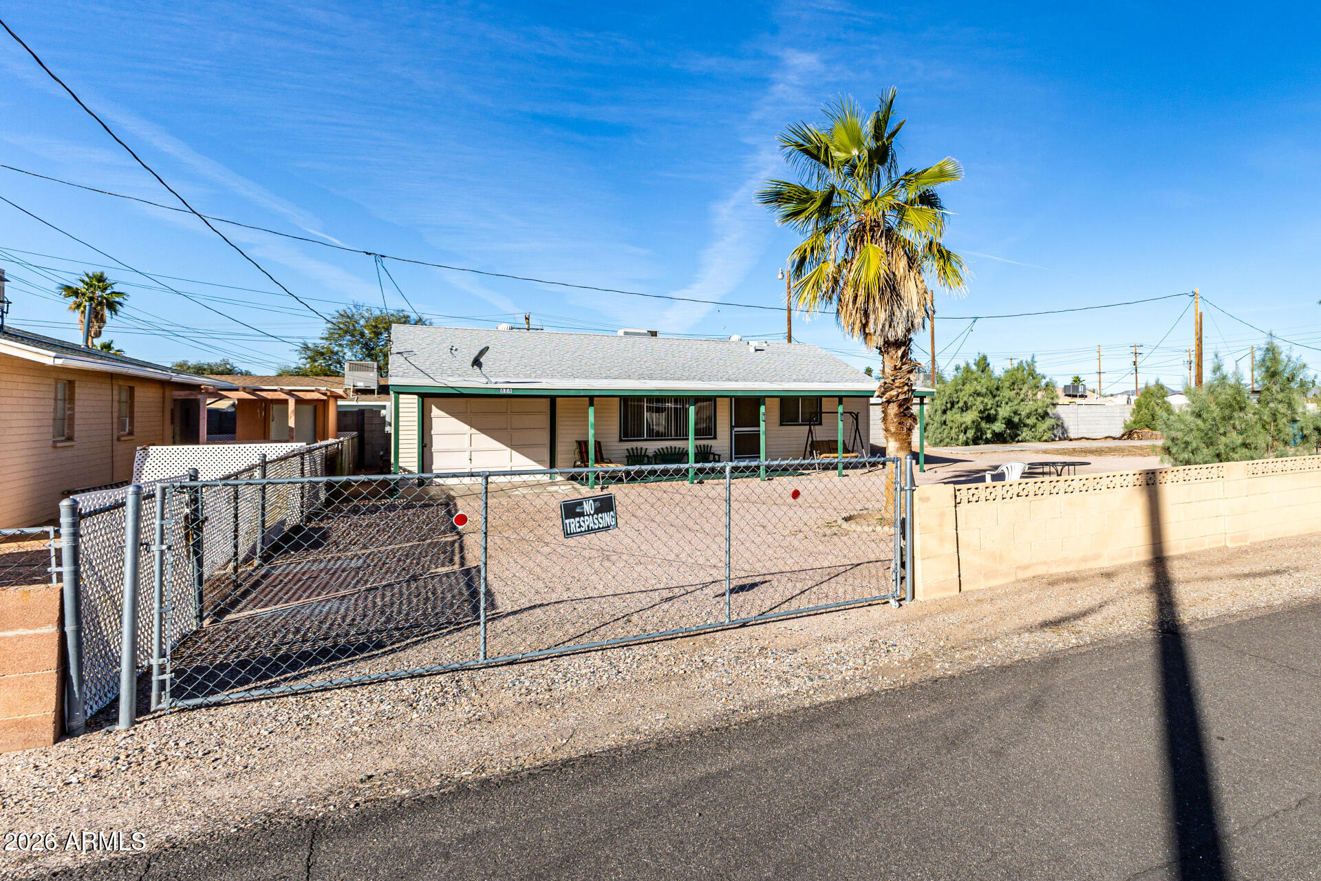 700 North Victory Drive Apache Junction, AZ 85120 - Photo 6 of 28 a house view with a garden space
