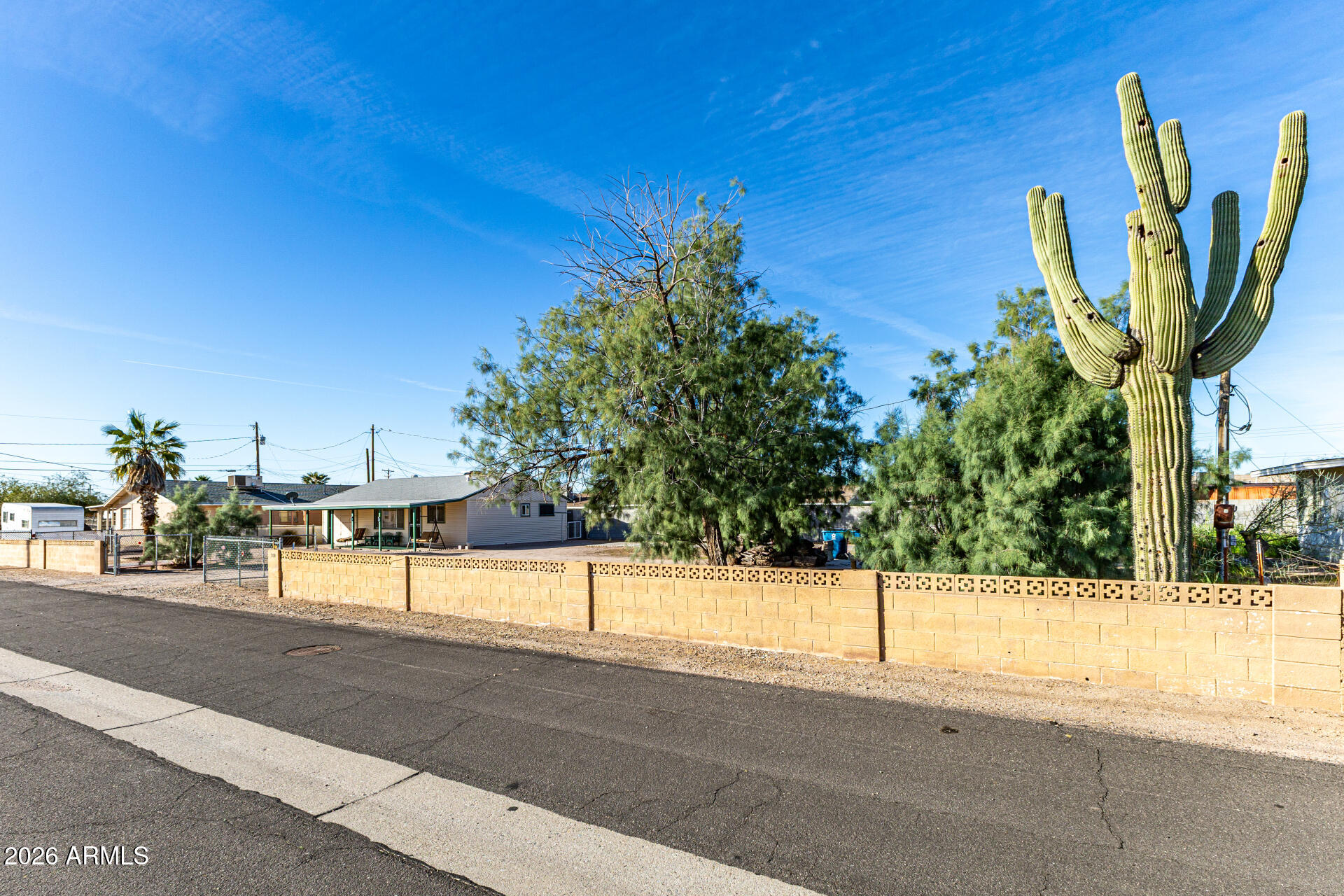 700 North Victory Drive Apache Junction, AZ 85120 - Photo 7 of 28 a view of a terrace