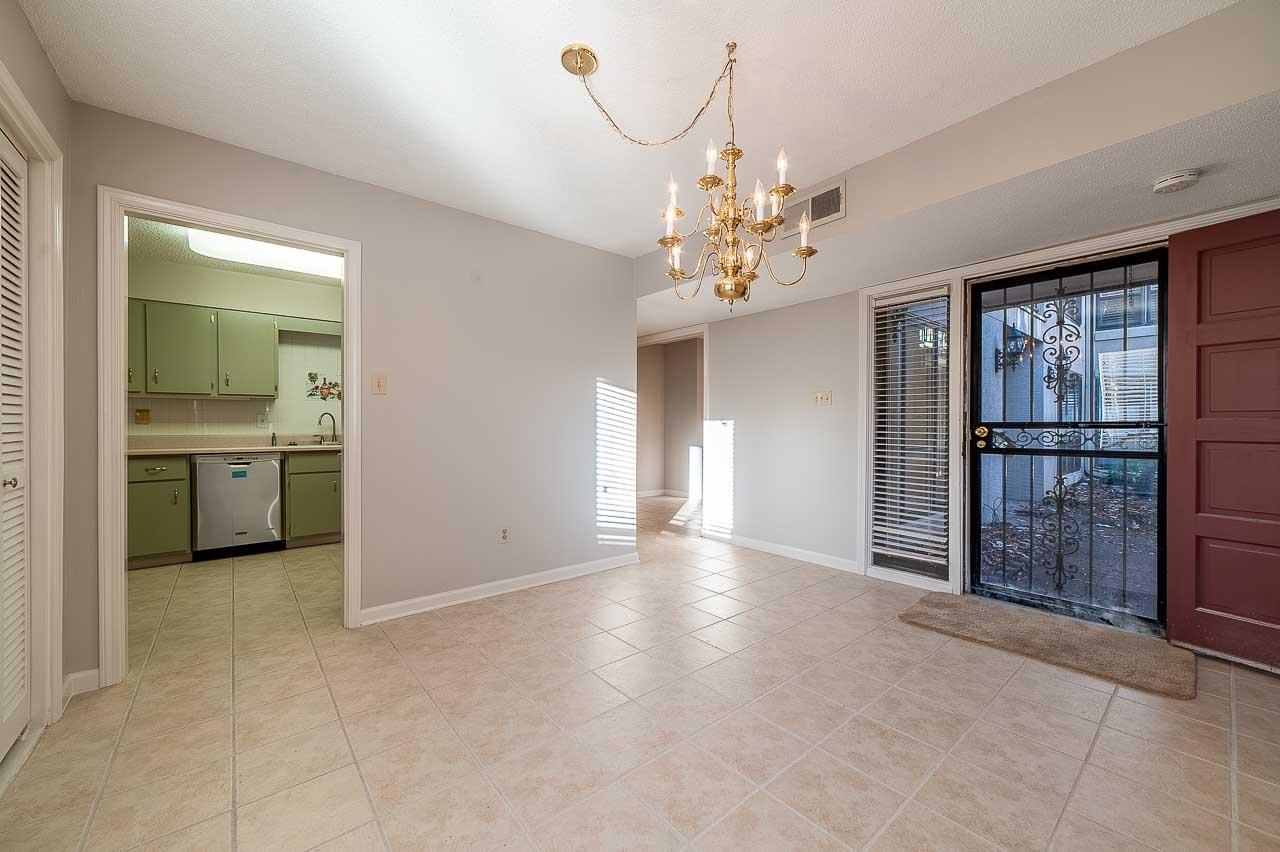409 South Perkins Road, Unit 3 Memphis, TN 38117 - Photo 2 of 23 This is the dining room looking in to the kitchen.