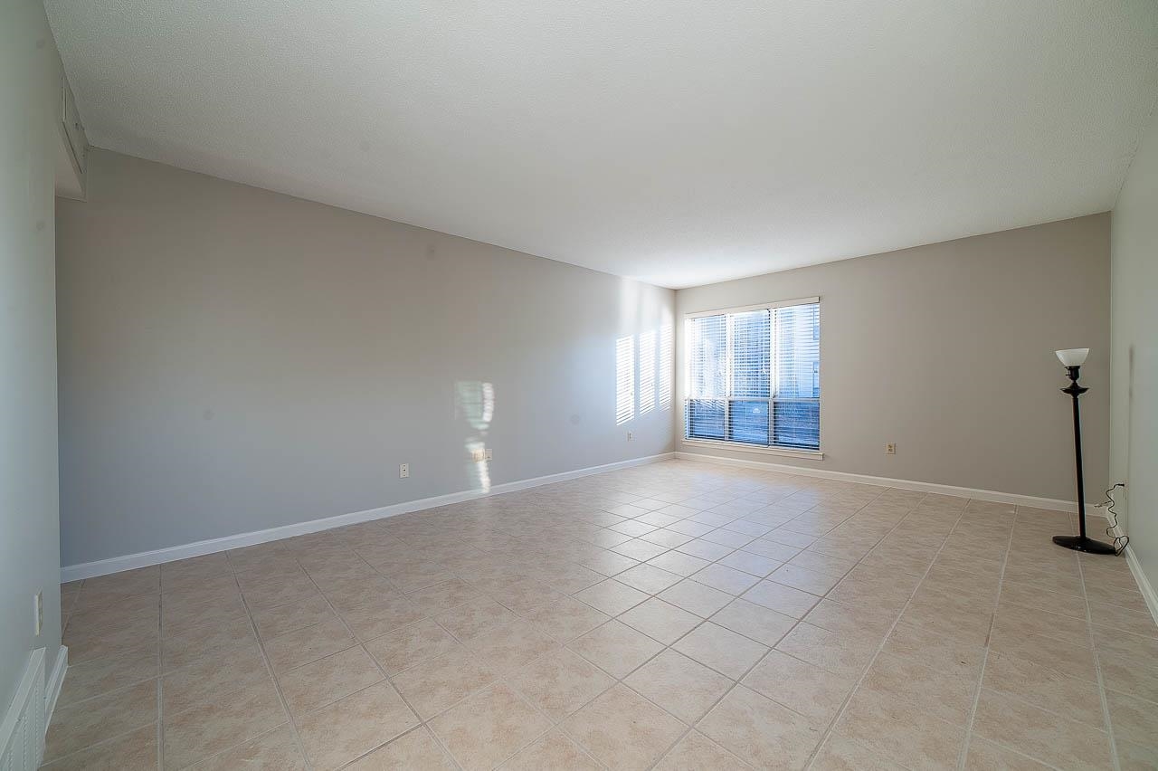 409 South Perkins Road, Unit 3 Memphis, TN 38117 - Photo 4 of 23 Gallery Image 4