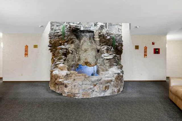 $132,900 | 2700 Oxford Street North, Unit 135, St. Paul, MN 55113