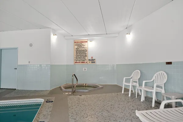 $129,900 | 2700 Oxford Street North, Unit 135, St. Paul, MN 55113