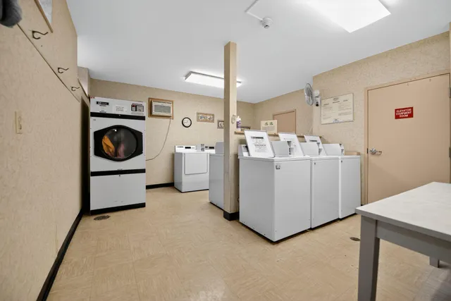 $132,900 | 2700 Oxford Street North, Unit 135, St. Paul, MN 55113