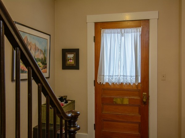 13 Ruggles Street Westborough, MA 01581 - Photo 6 of 30 Gallery Image 6
